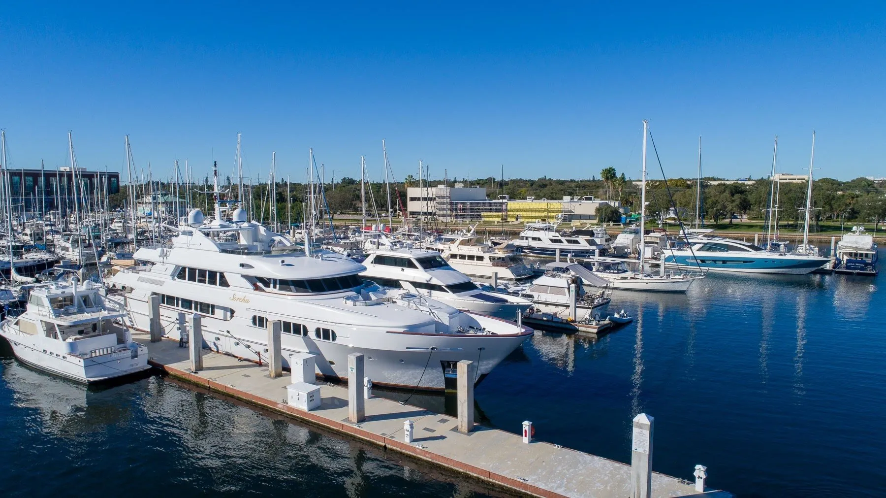 Harborage Marina — Megas 1